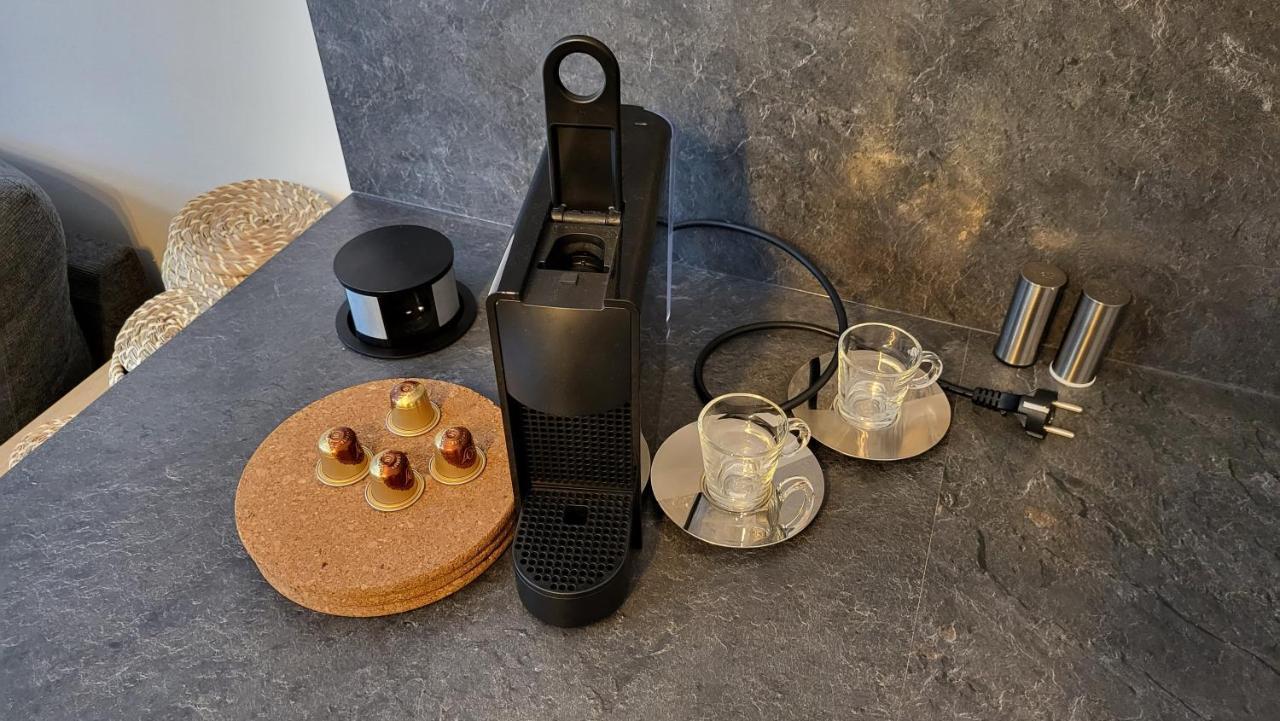 Apartman Nerudovka D 104, Finska Sauna, Garazove Stani Loucna pod Klinovcem Luaran gambar